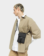 將圖片載入圖庫檢視器 GASTON LUGA - Spläsh Mini Crossbody - Black (RE1401)