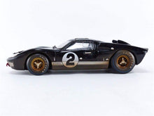 將圖片載入圖庫檢視器 1:18 Black GT40 MK II #2 Diecast